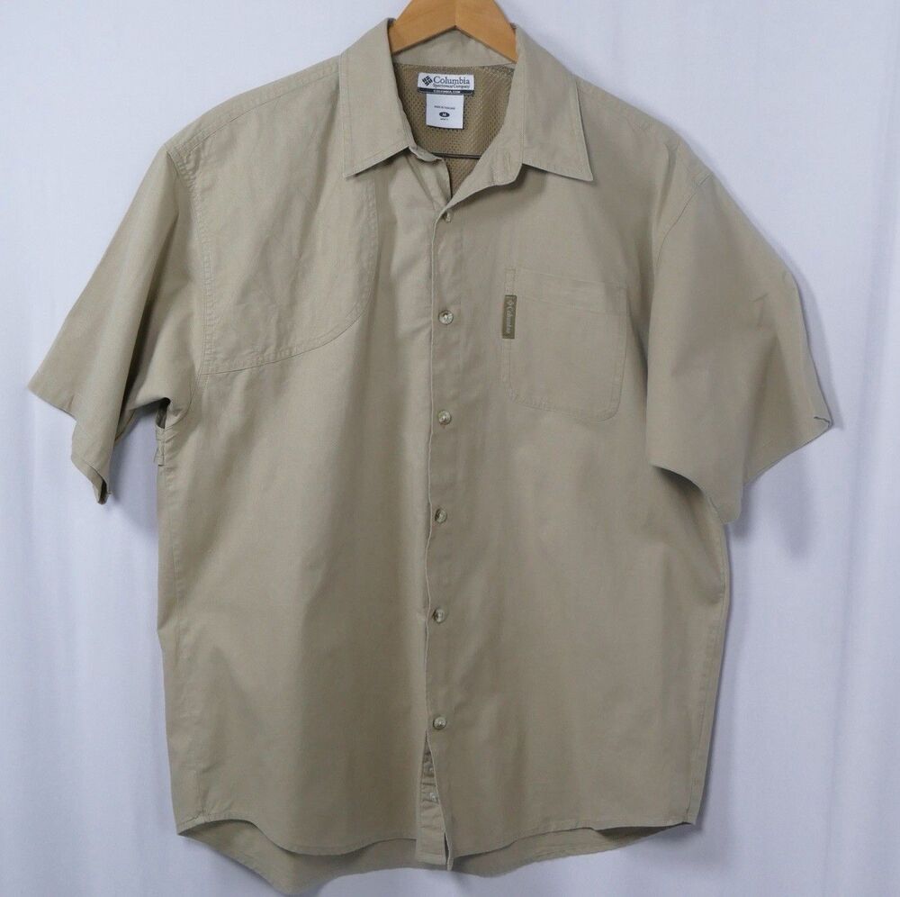 Columbia Men’s M Short Sleeve Outdoor Fishing Shirt Beige Tan Button Front